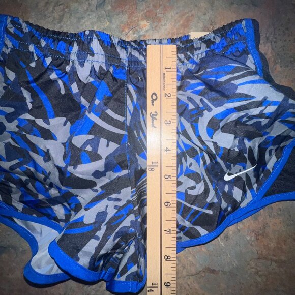 Nike Kid's Dri-Fit Standard Fit‎ Running Shorts,  Size XS, Blue/Black Camo - Picture 4 of 9